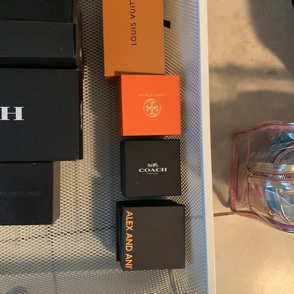 Designer boxes - Picture 2 of 3